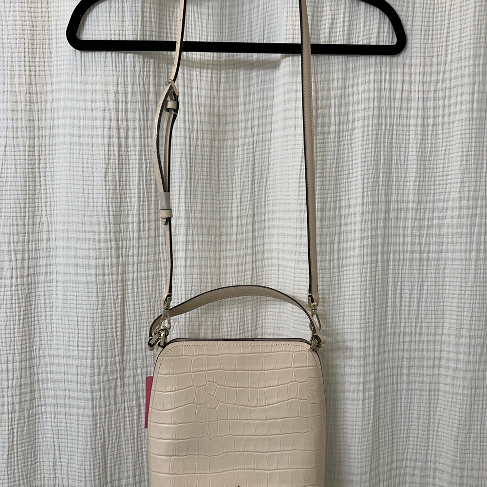 NWT kate spade Beige Croc-Embossed Crossbody Bag